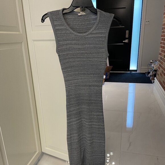 Aritzia Wilfred Free Ribbed Midi Dress, Gray, XS - Picture 4 of 12
